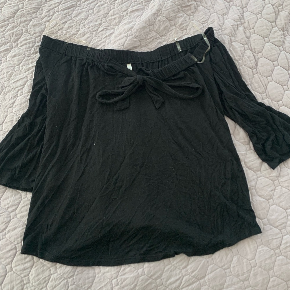 Off the shoulder flowy long sleeve